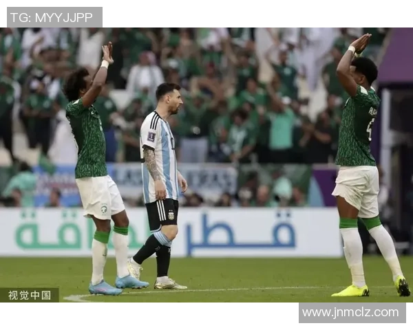 南京网球队的比赛经验揭秘：网球巨献背后的故事与技巧分享